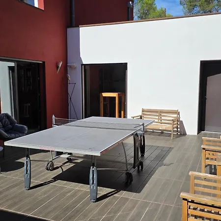Villa D'engance Et Ses Dependances Nîmes
